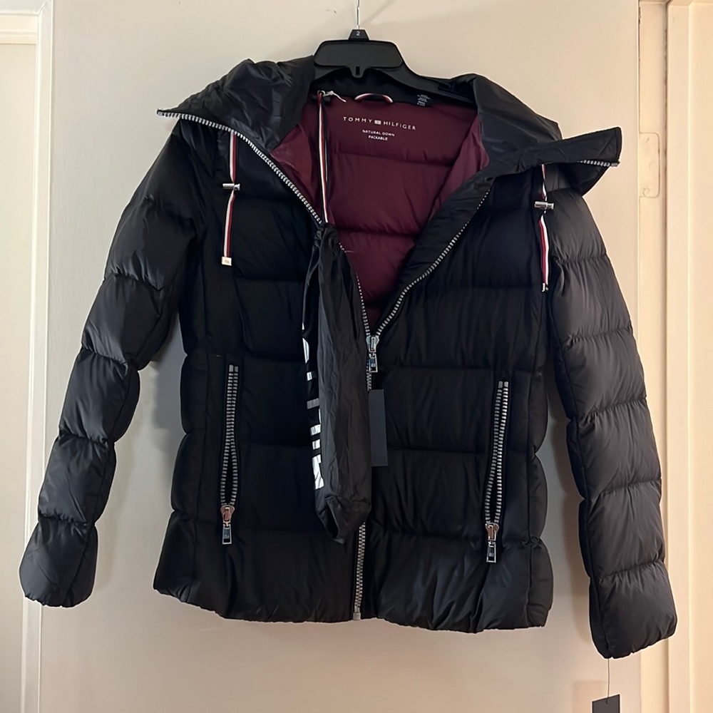 Brand new Tommy Hilfiger packable winter jacket size M